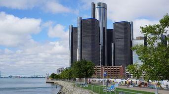 底特律,汽车之城的历史变迁与未来展望”